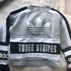 ADIDAS sweatshirt